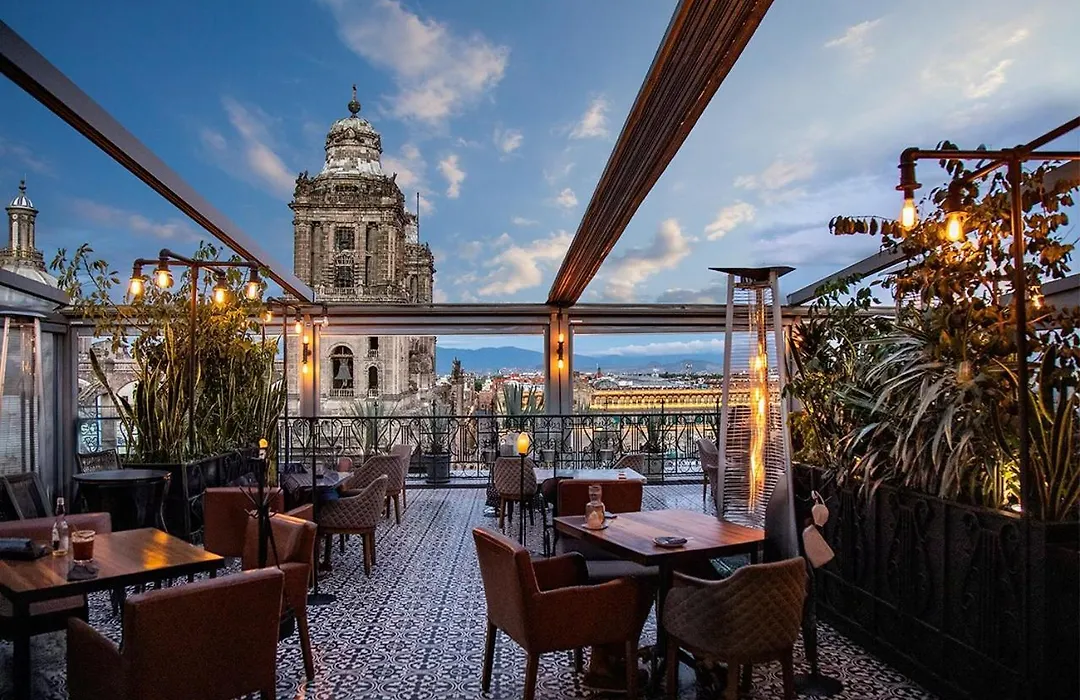 Zocalo Central-1